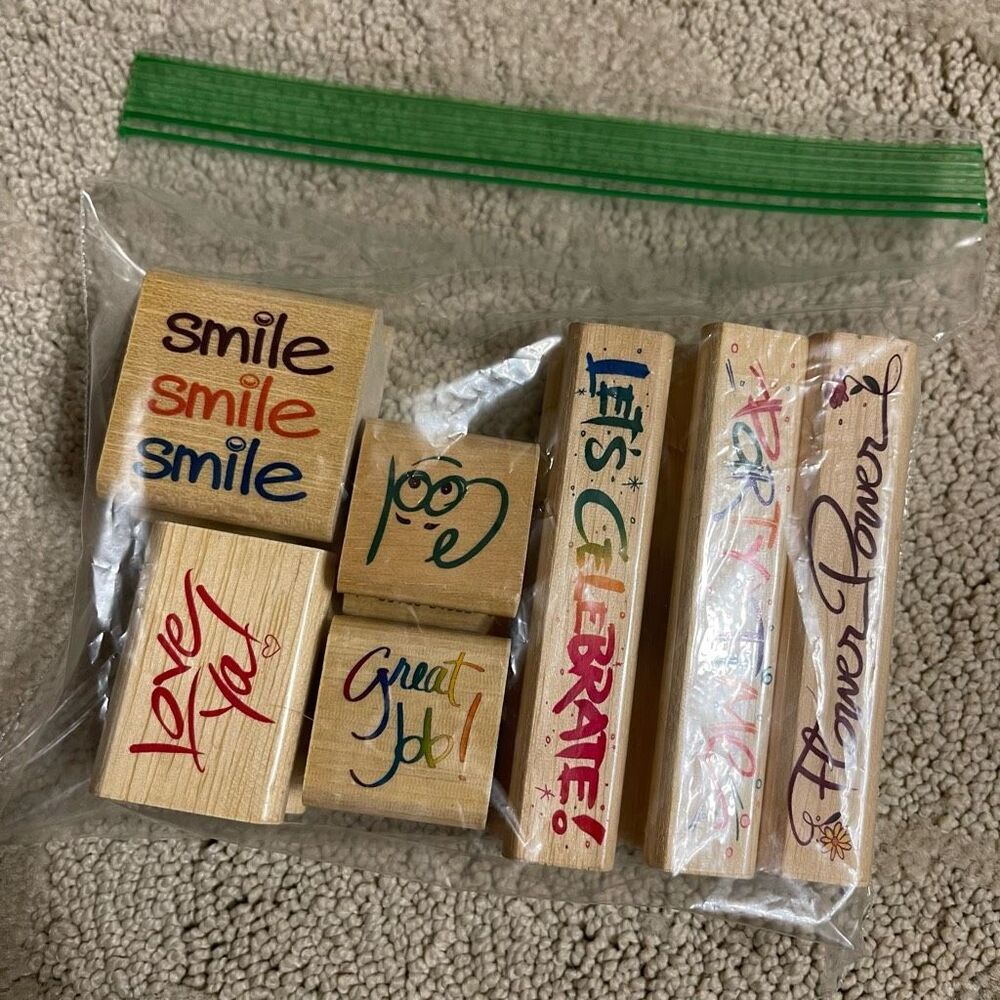 Rubber Stamp Set of 6 Smile Love Cool Great Job Flower Power Celebrate Party - Picture 5 of 5